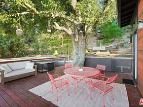 21956 Cereza Way, Topanga CA 90290