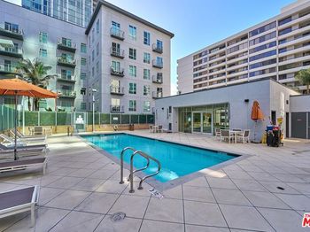 645 W 9th Street