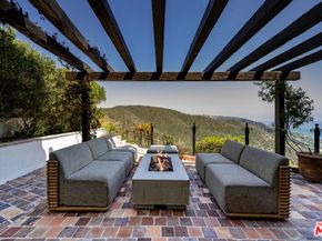 791 Nyes Place, Laguna Beach CA 92651