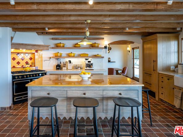 791 Nyes Place, Laguna Beach CA 92651