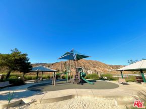 16414 W Nicklaus Drive 146, Sylmar CA 91342