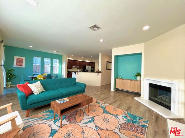 16414 W Nicklaus Drive 146, Sylmar CA 91342