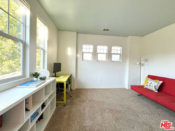 16414 W Nicklaus Drive 146, Sylmar CA 91342