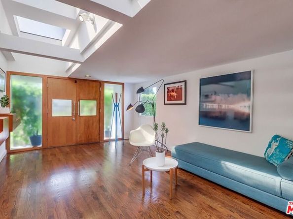 7706 Chandelle Place, Los Angeles CA 90046
