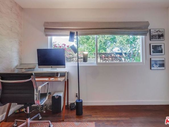 7706 Chandelle Place, Los Angeles CA 90046