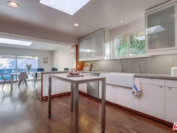 7706 Chandelle Place, Los Angeles CA 90046