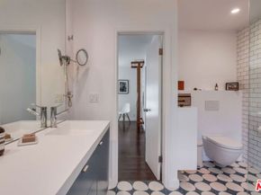 7706 Chandelle Place, Los Angeles CA 90046