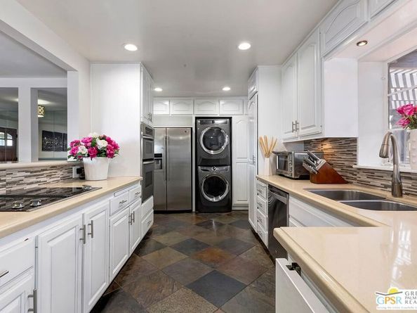 500 Woodbury Road, Glendale CA 91206