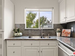 1447 Stanford Street C, Santa Monica CA 90404