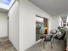 1447 Stanford Street C, Santa Monica CA 90404
