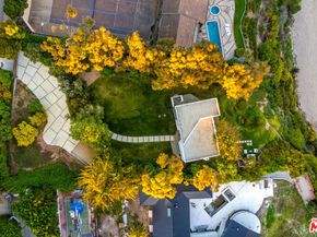 29122 Cliffside Drive, Malibu CA 90265