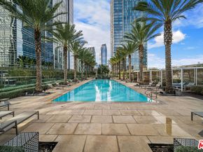 877 Francisco Street 1715, Los Angeles CA 90017