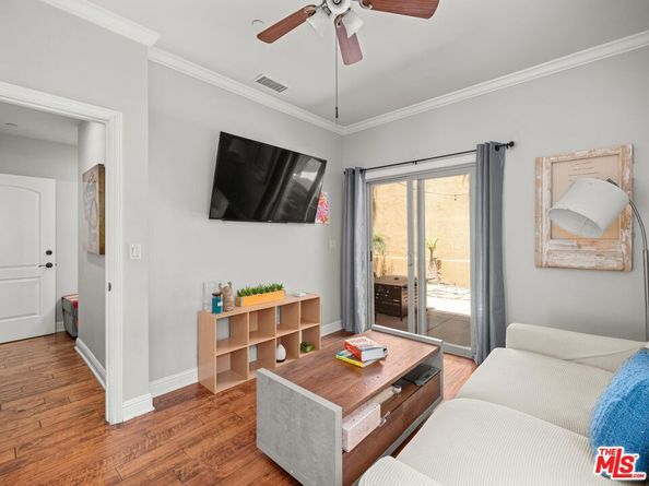 520 N Elena Avenue B, Redondo Beach CA 90277