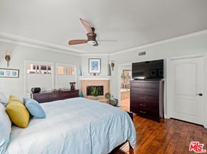 520 N Elena Avenue B, Redondo Beach CA 90277