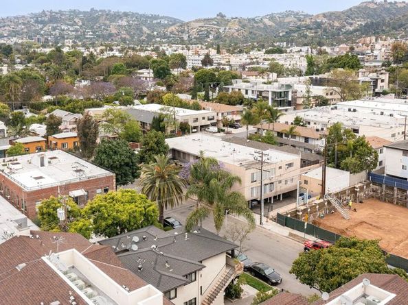 7154 Lexington Avenue, West Hollywood CA 90046