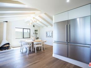 2220 Wellington Road, Los Angeles CA 90016