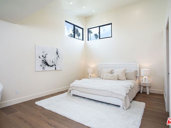 2220 Wellington Road, Los Angeles CA 90016
