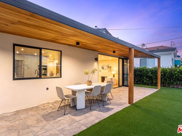 2220 Wellington Road, Los Angeles CA 90016