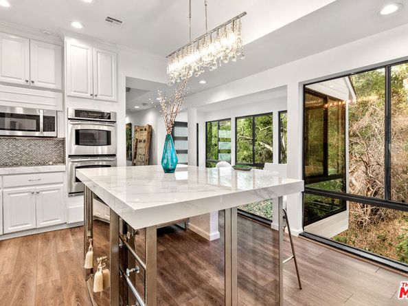 2350 Benedict Canyon Drive, Beverly Hills CA 90210