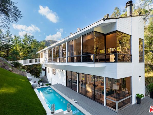2350 Benedict Canyon Drive, Beverly Hills CA 90210