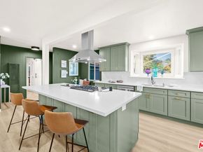 11205 Hayter Avenue, Culver City CA 90230