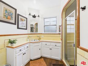 9101 La Salle Avenue, Los Angeles CA 90047