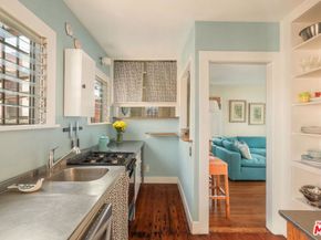 1315 Cabrillo Avenue, Venice CA 90291