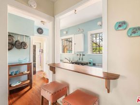 1315 Cabrillo Avenue, Venice CA 90291