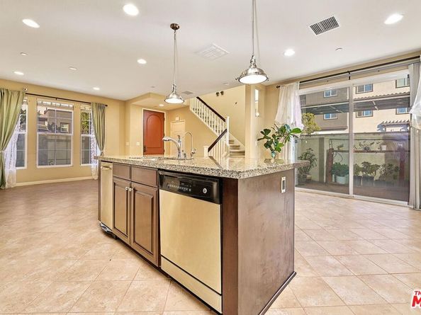 20285 Avenida Paloma, Porter Ranch CA 91326