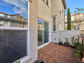 20285 Avenida Paloma, Porter Ranch CA 91326