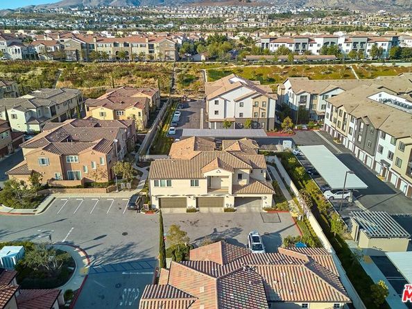 20285 Avenida Paloma, Porter Ranch CA 91326