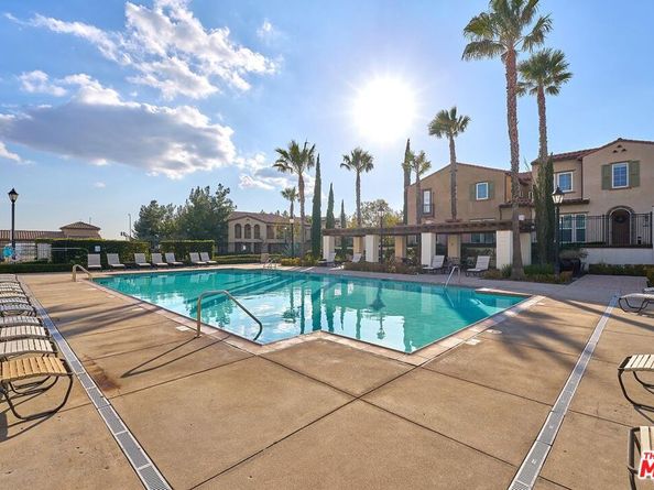 20285 Avenida Paloma, Porter Ranch CA 91326