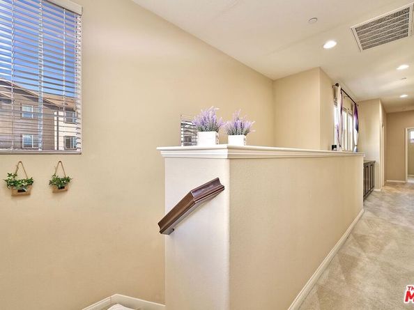 20285 Avenida Paloma, Porter Ranch CA 91326