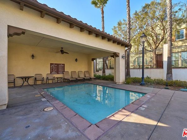 20285 Avenida Paloma, Porter Ranch CA 91326