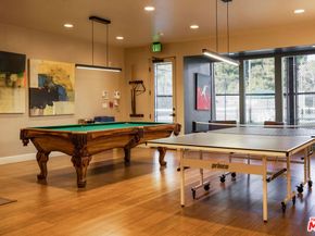 2518 Almaden Court, Los Angeles CA 90077