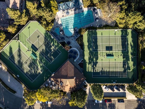 2518 Almaden Court, Los Angeles CA 90077