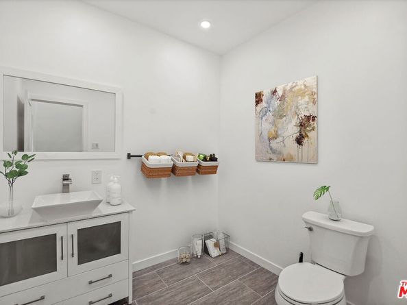 563 Canon View Trail, Topanga CA 90290