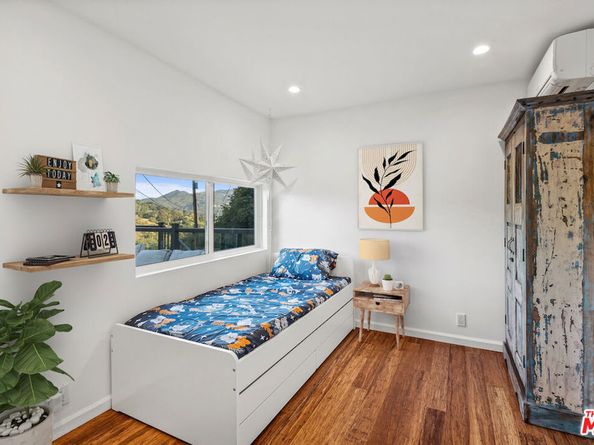 563 Canon View Trail, Topanga CA 90290