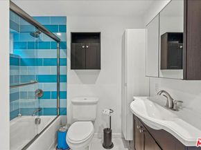 563 Canon View Trail, Topanga CA 90290