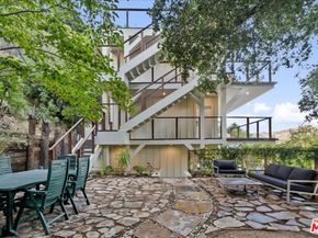563 Canon View Trail, Topanga CA 90290
