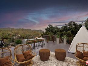 563 Canon View Trail, Topanga CA 90290
