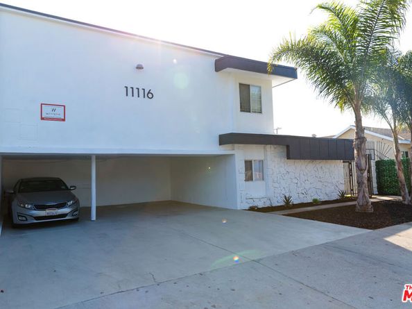 11116 Berendo Avenue, Los Angeles CA 90044