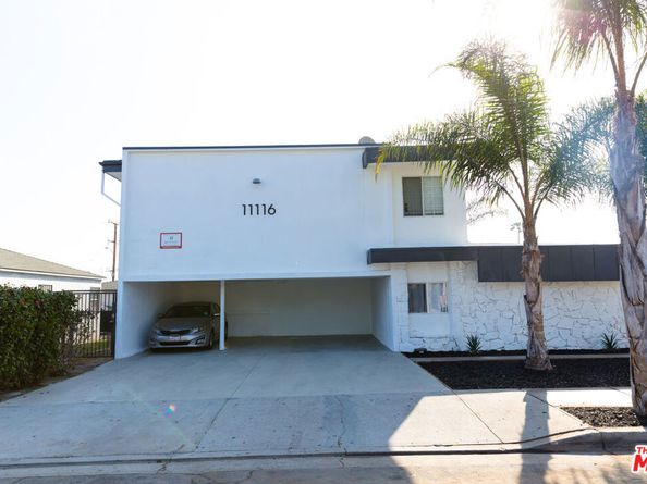 11116 Berendo Avenue, Los Angeles CA 90044