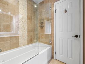 4720 Park Granada 212, Calabasas CA 91302