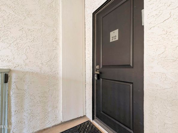 4720 Park Granada 212, Calabasas CA 91302