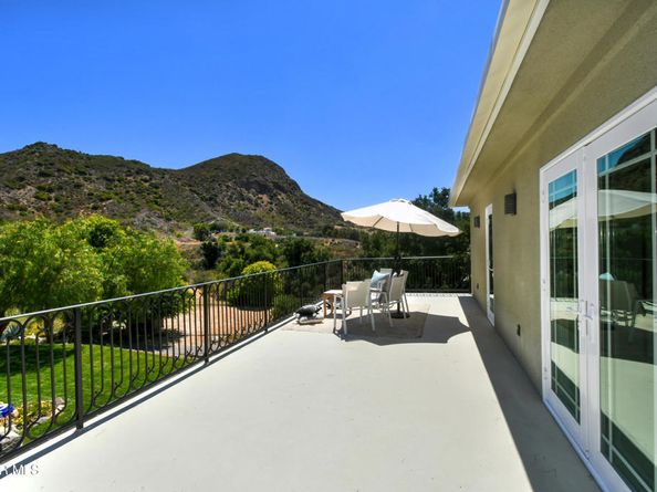 29677 Mulholland Highway, Agoura Hills CA 91301