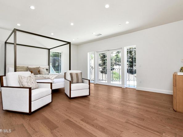 29677 Mulholland Highway, Agoura Hills CA 91301