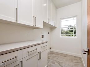 29677 Mulholland Highway, Agoura Hills CA 91301