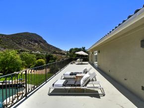 29677 Mulholland Highway, Agoura Hills CA 91301