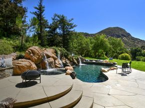 29677 Mulholland Highway, Agoura Hills CA 91301